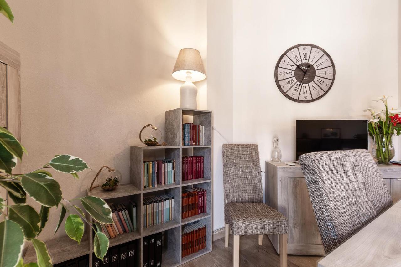 Apartamento A Su Santu Nigola Baunei Exterior foto